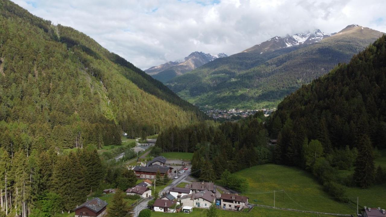 Chalet Resort Sozzine Ponte Di Legno Luaran gambar